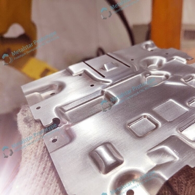 1Pembuatan logam foil presisi aluminium 0,5 mm untuk peralatan