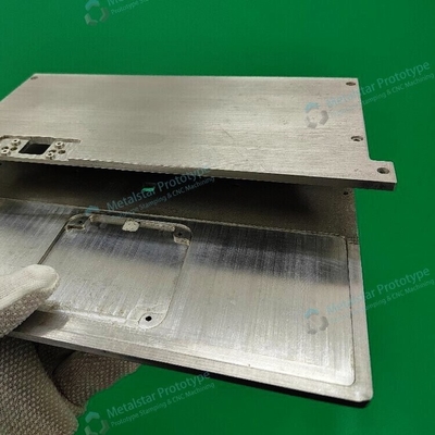 Custom 7075-T651 CNC mesin prototipe aluminium untuk mobil
