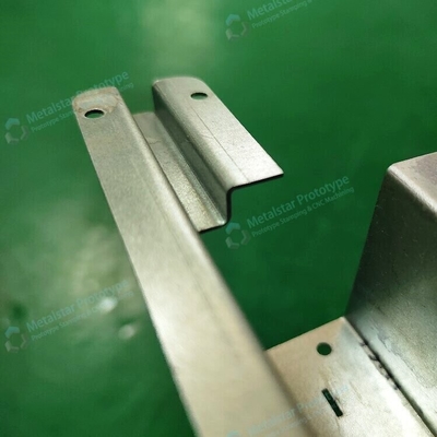 Prototipe lentur lembaran logam galvanis cepat T=1,20mm