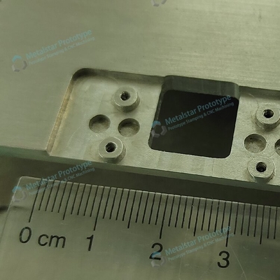 Custom 7075-T651 CNC mesin prototipe aluminium untuk mobil